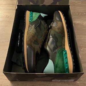 Valentino Garavani Camo Rockrunner Sneakers